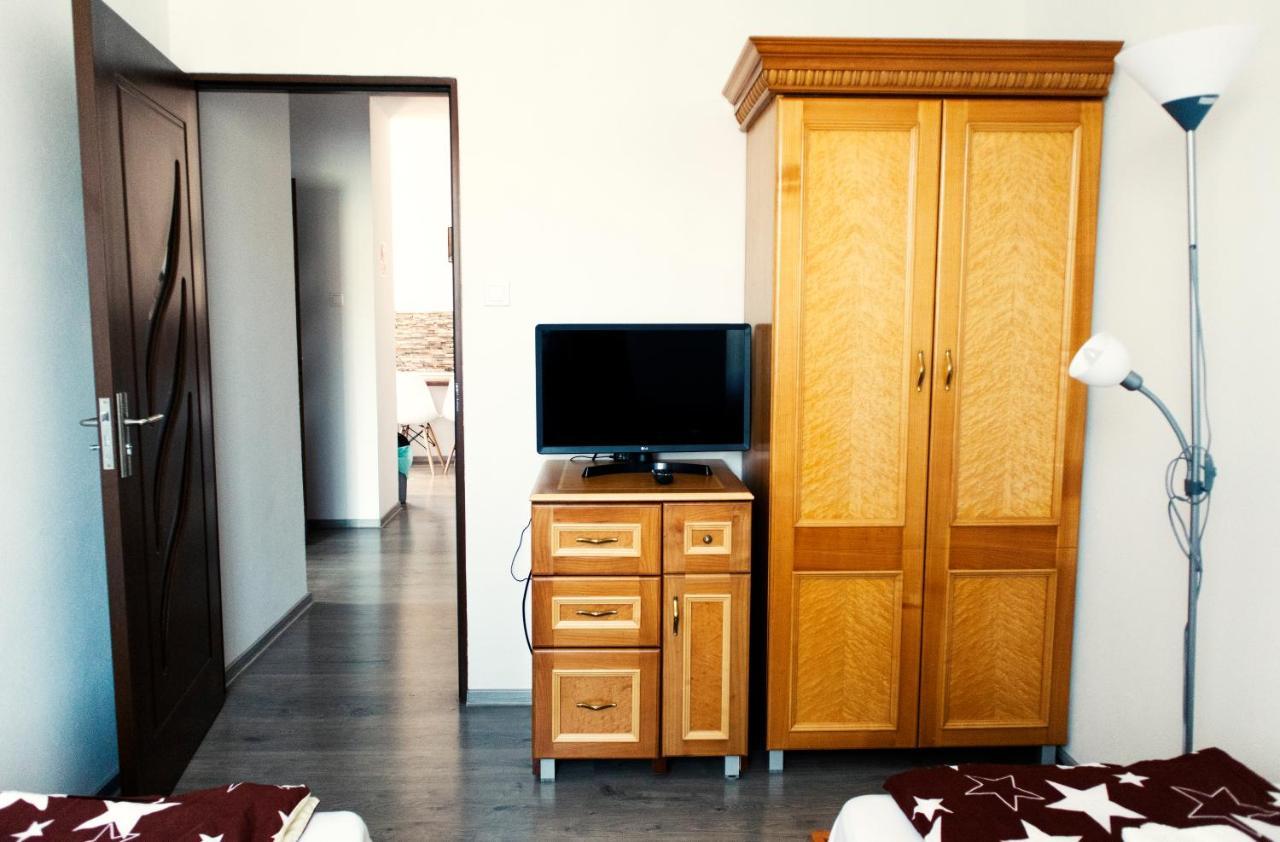 Elekes Apartmans Odorheiu Secuiesc Exterior foto