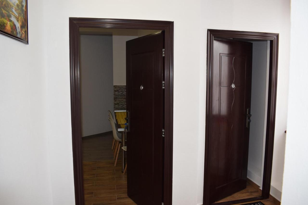 Elekes Apartmans Odorheiu Secuiesc Exterior foto