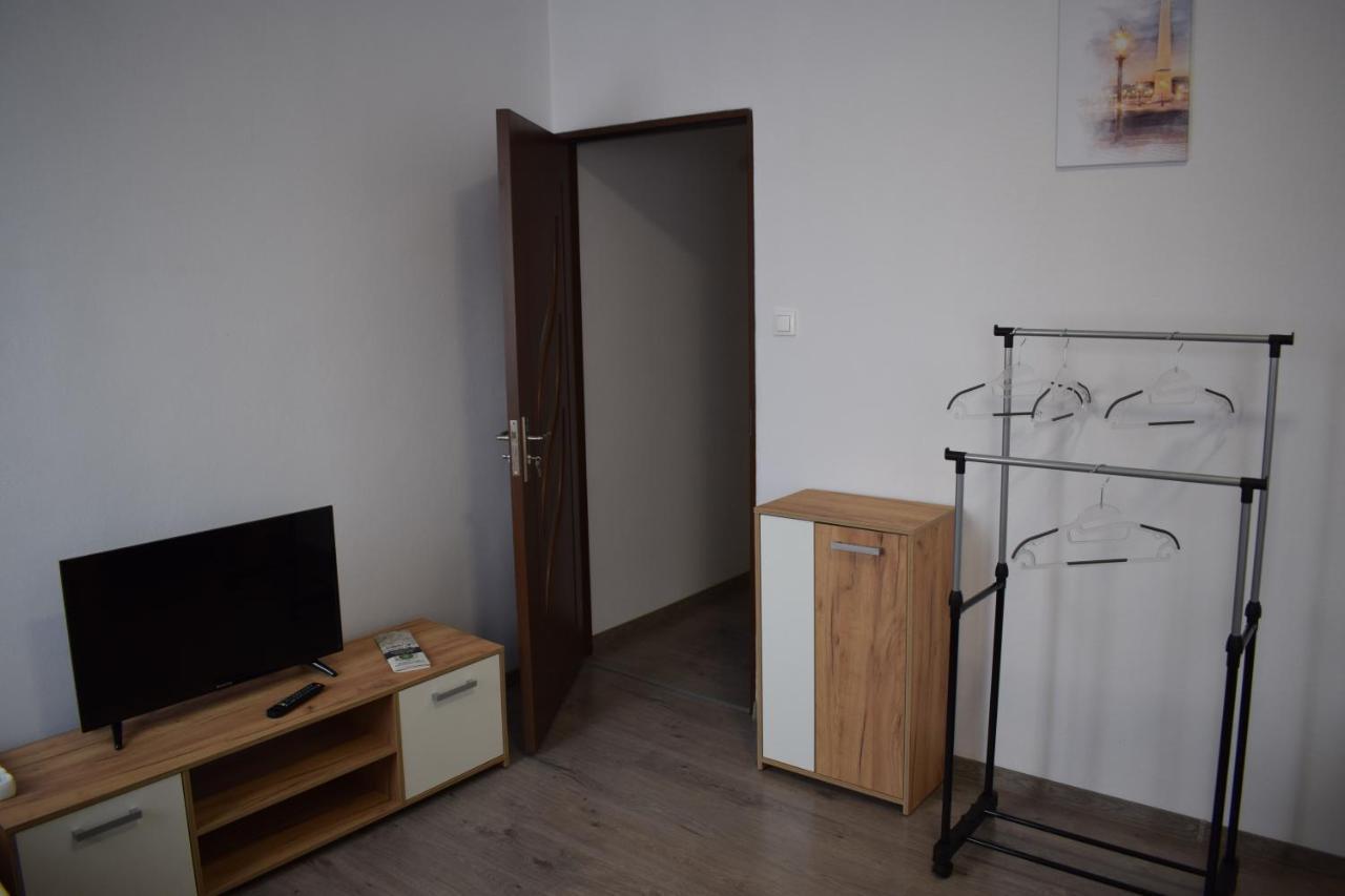 Elekes Apartmans Odorheiu Secuiesc Exterior foto